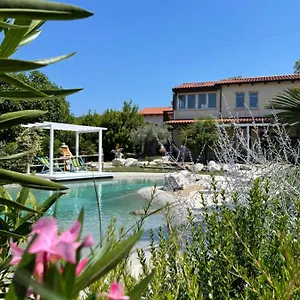 Aparthotel Tilly